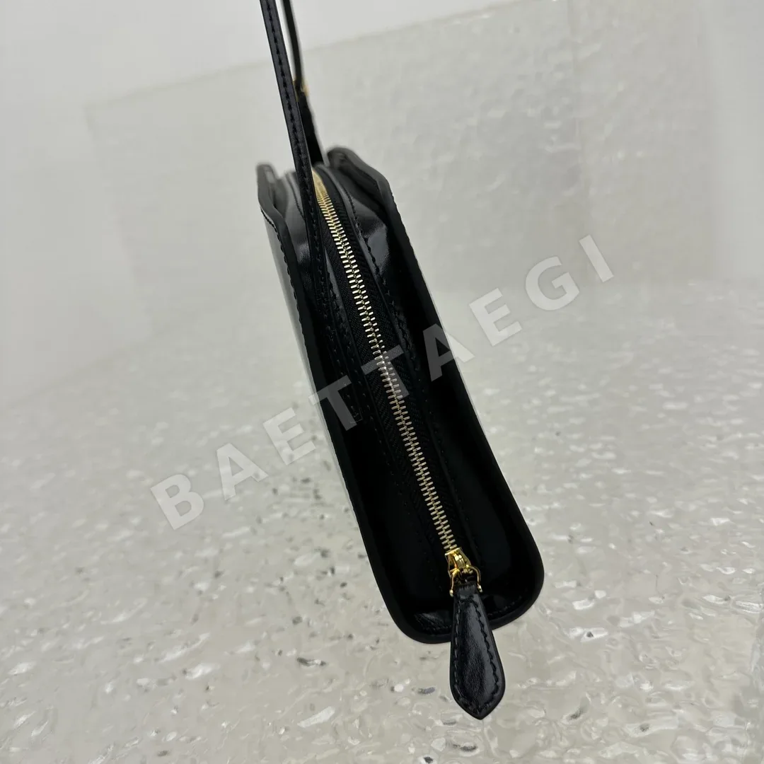 더로우 달리아 바게트 숄더백 C168878 상세 이미지 6