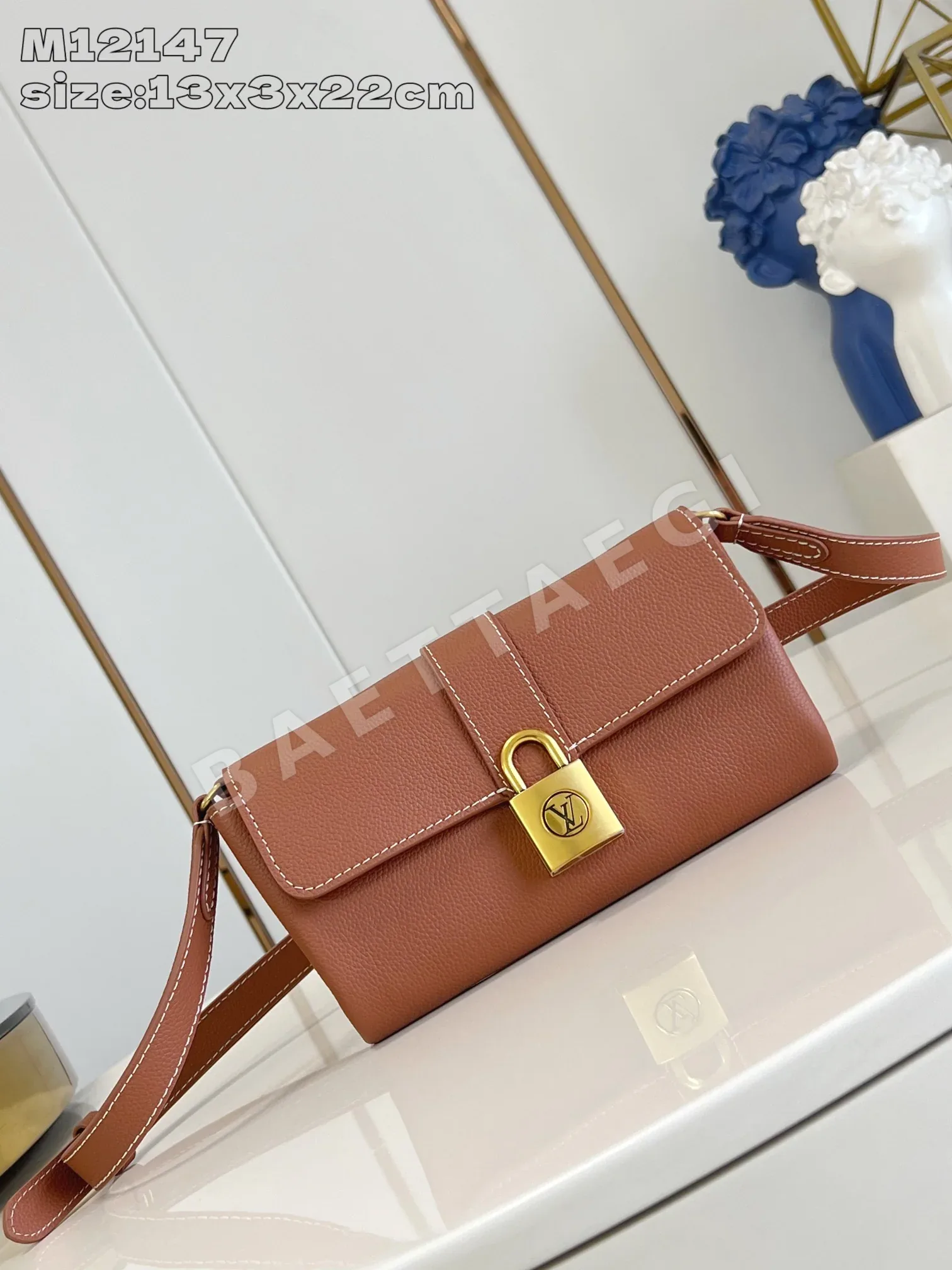 루이비통 M12147 브라운 핸드백