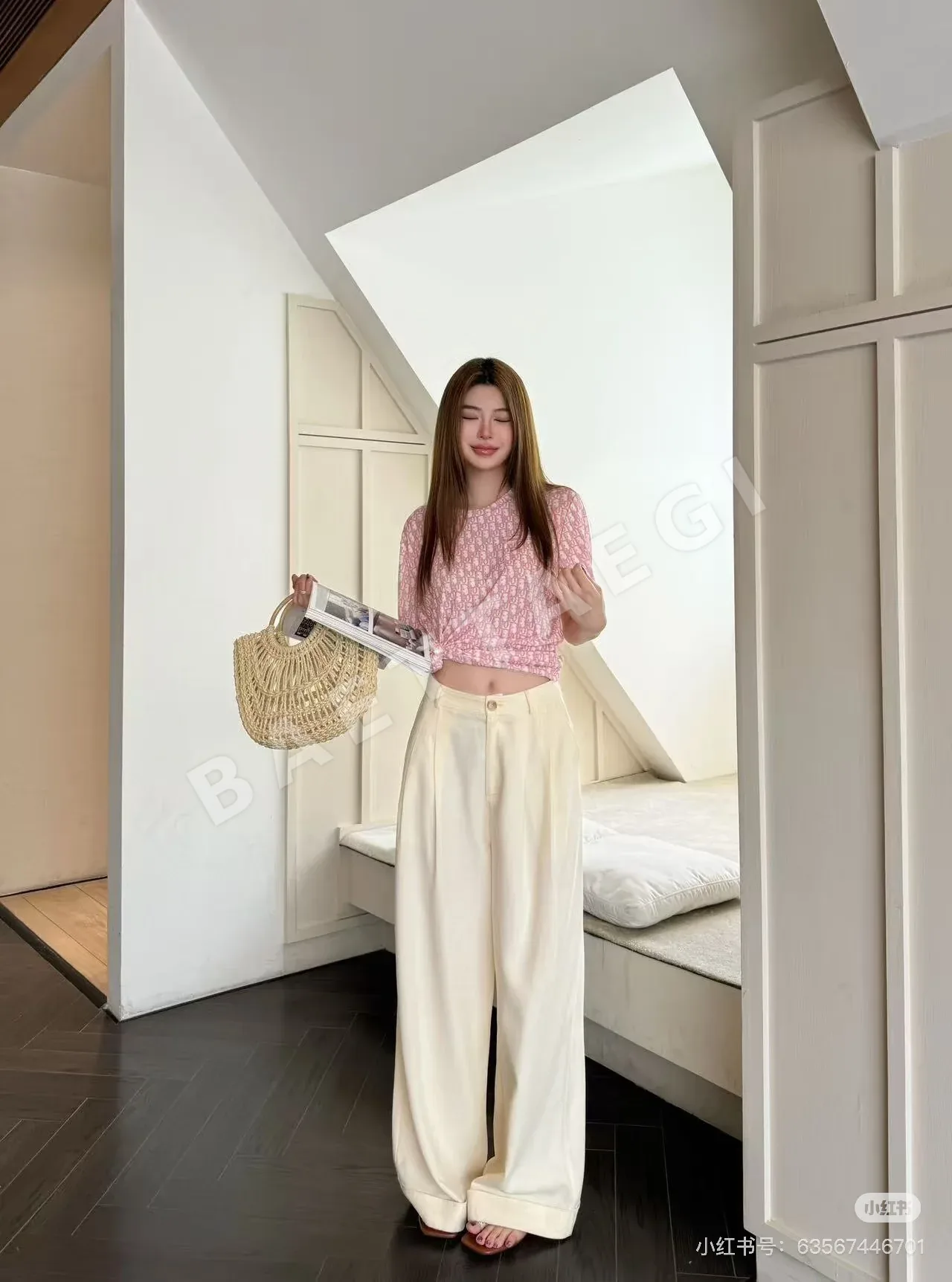 디올 프린트 포켓 반팔 티셔츠 상세 이미지 5
