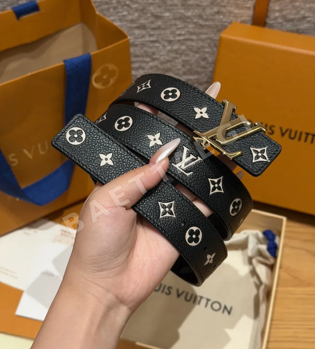 루이비통 아이코닉 30mm 리버시블 벨트 상세 이미지 2