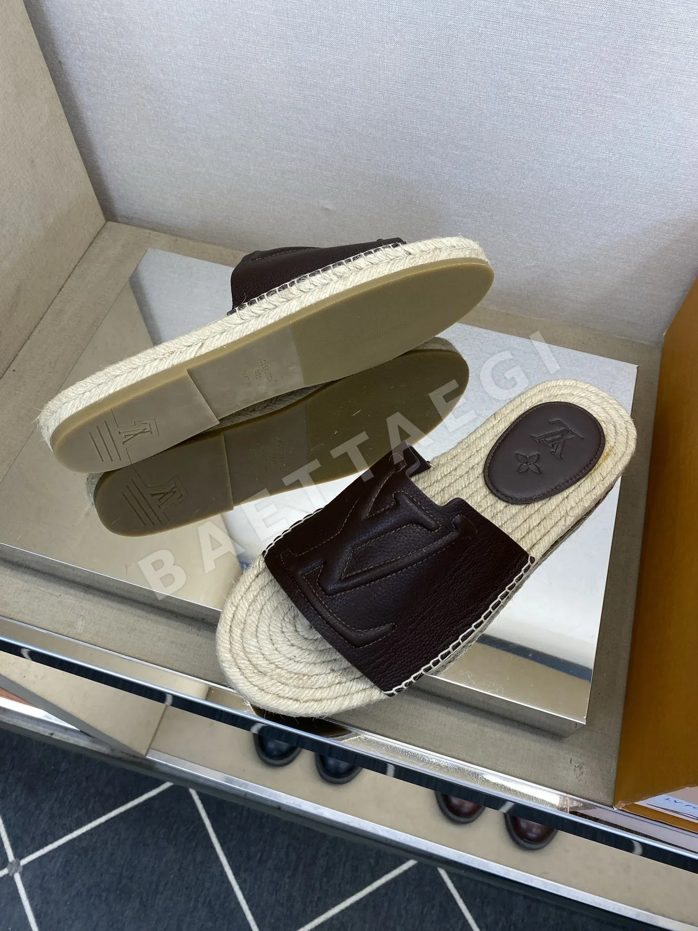 루이비통 LV 포르토피노 뮬 상세 이미지 9