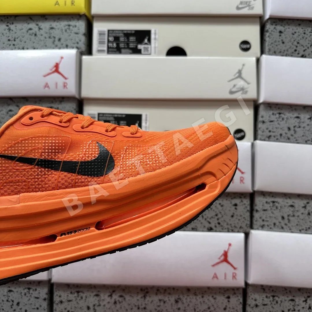 나이키 [5A] 보메로 프리미엄 오렌지 HQ2050-660 201616 Nike Vomero Premium 상세 이미지 3