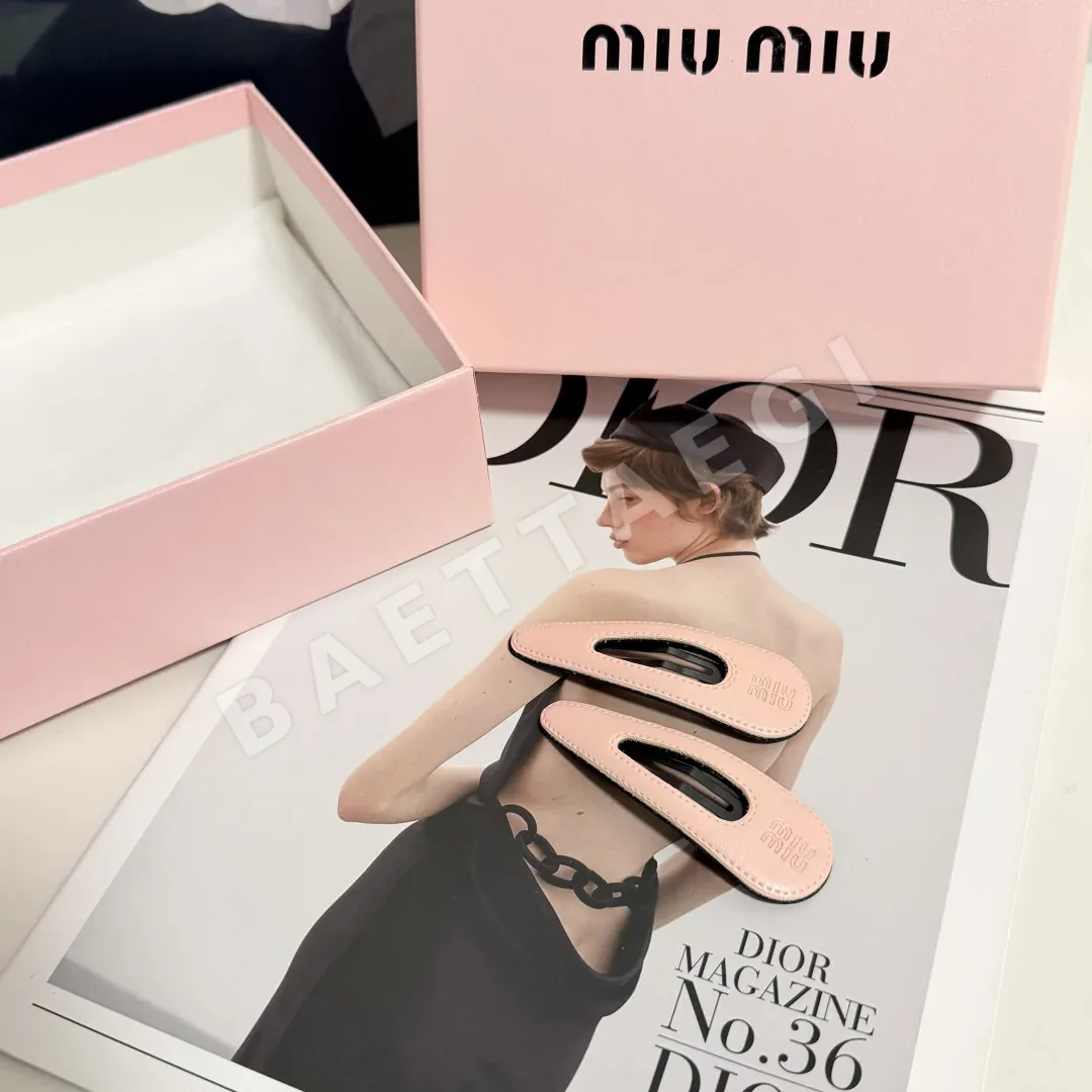 미우미우 빈티지 레트로 헤어클립 세트 상세 이미지 5