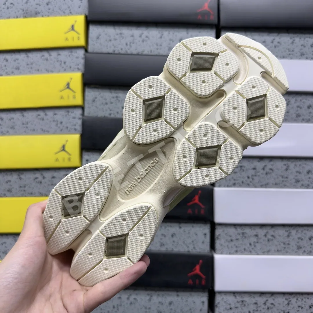 뉴발란스 [C] 9060 U906028L 202255 New Balance 9060 상세 이미지 8