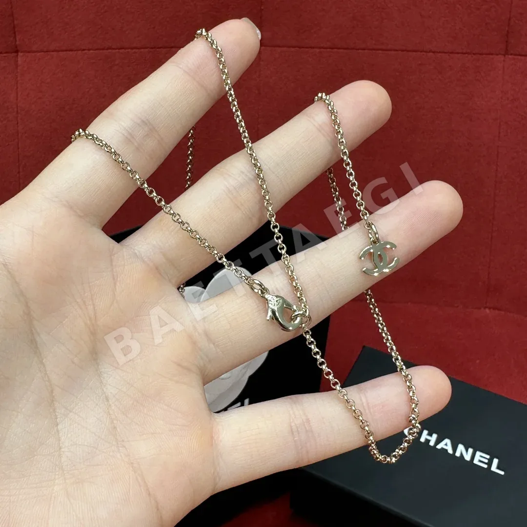샤넬 더블 C 카멜리아 크리스탈 목걸이 상세 이미지 4