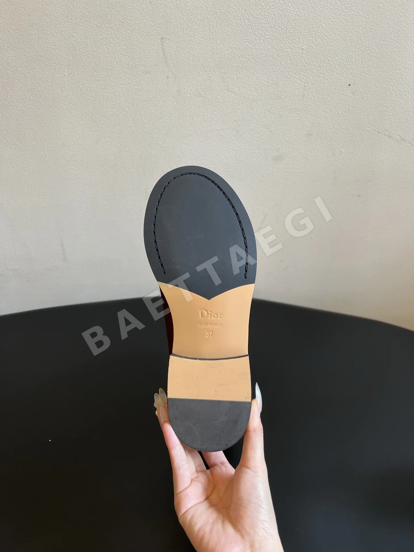 디올 부츠 배지 자수 상세 이미지 5