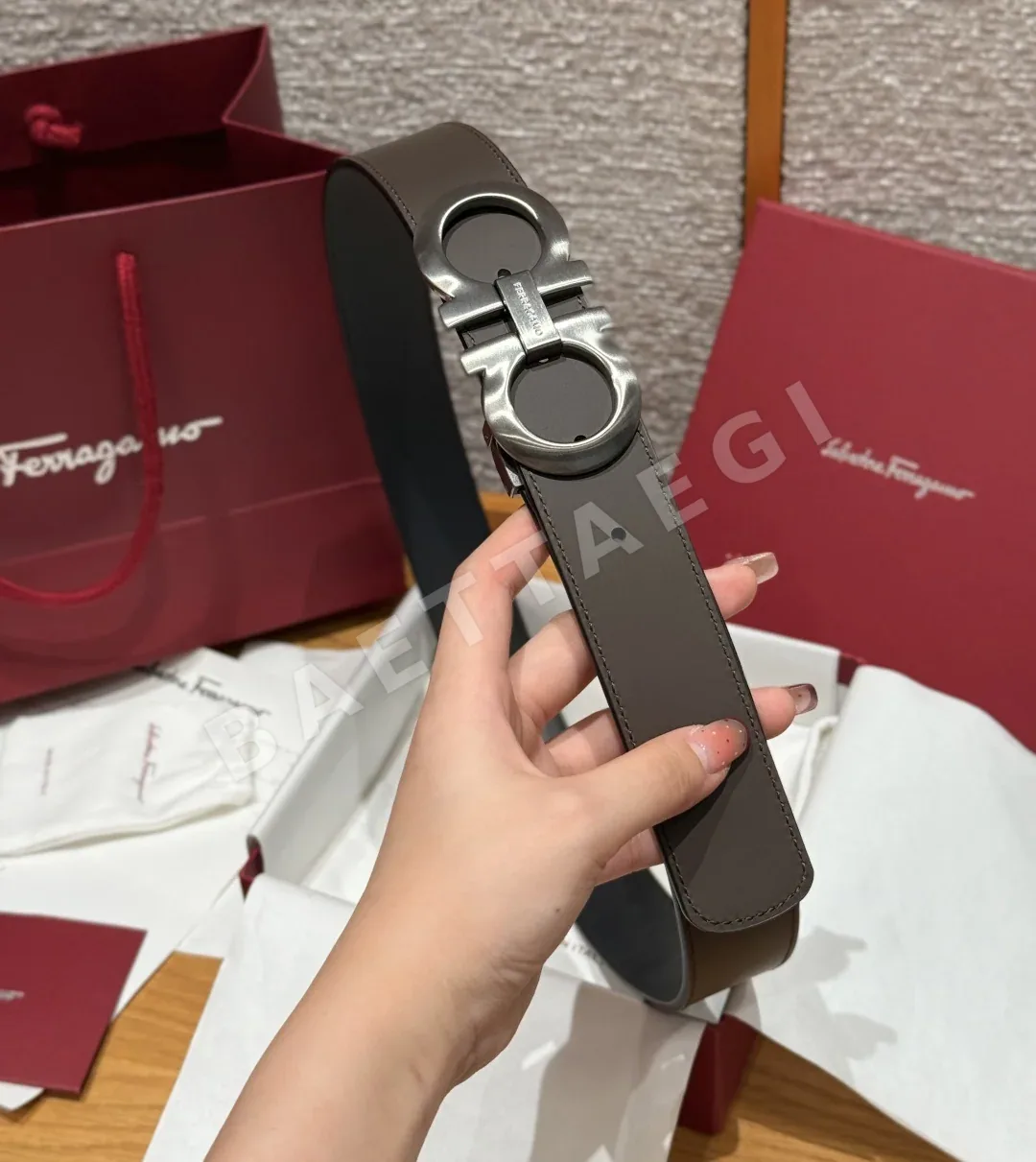 페레가모 간치니 리버시블 가죽 벨트 상세 이미지 4