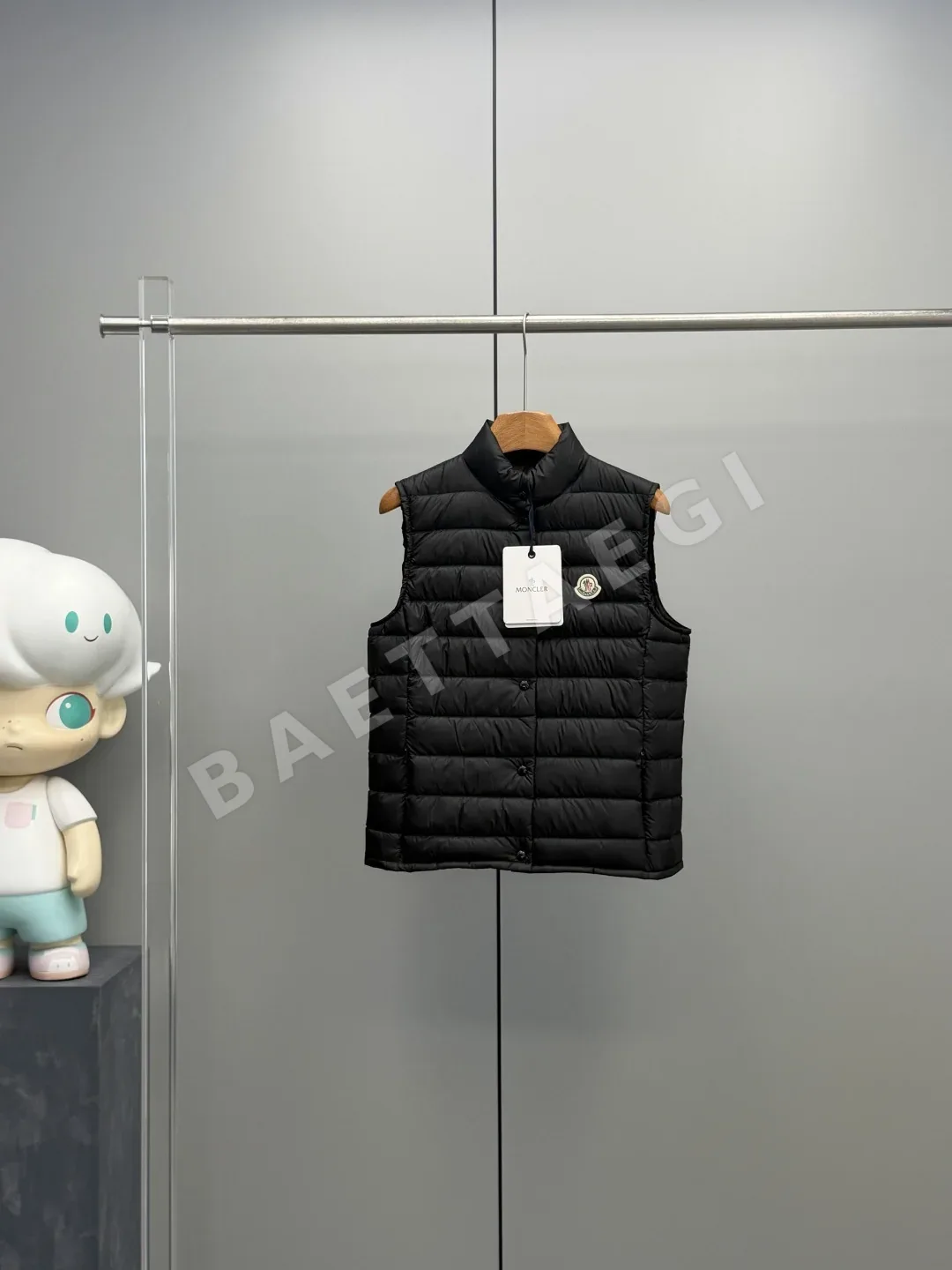 몽클레르 리안느 여성 다운 조끼 상세 이미지 2