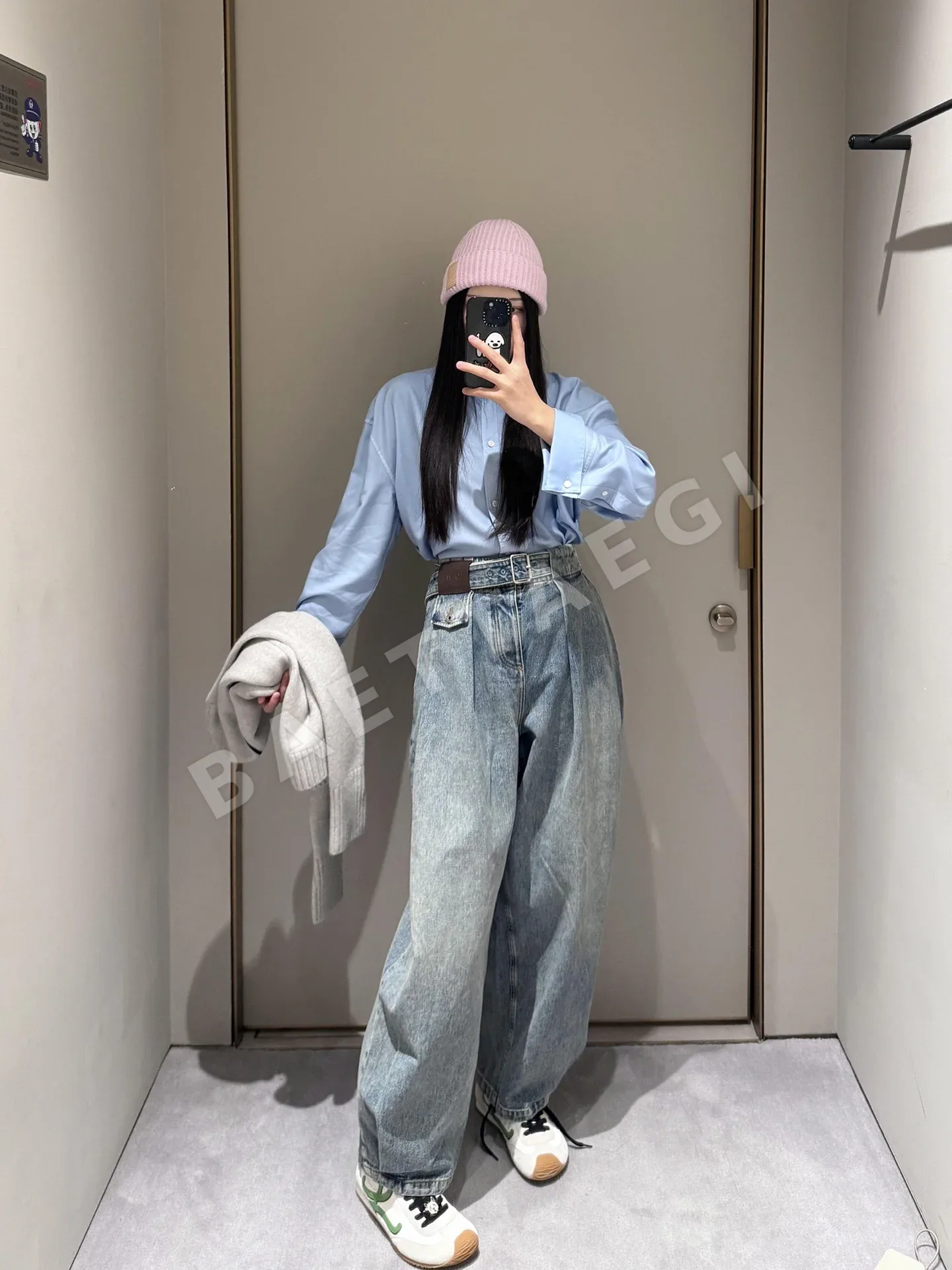 로에베 플리츠 와이드 레그 데님 팬츠 상세 이미지 7