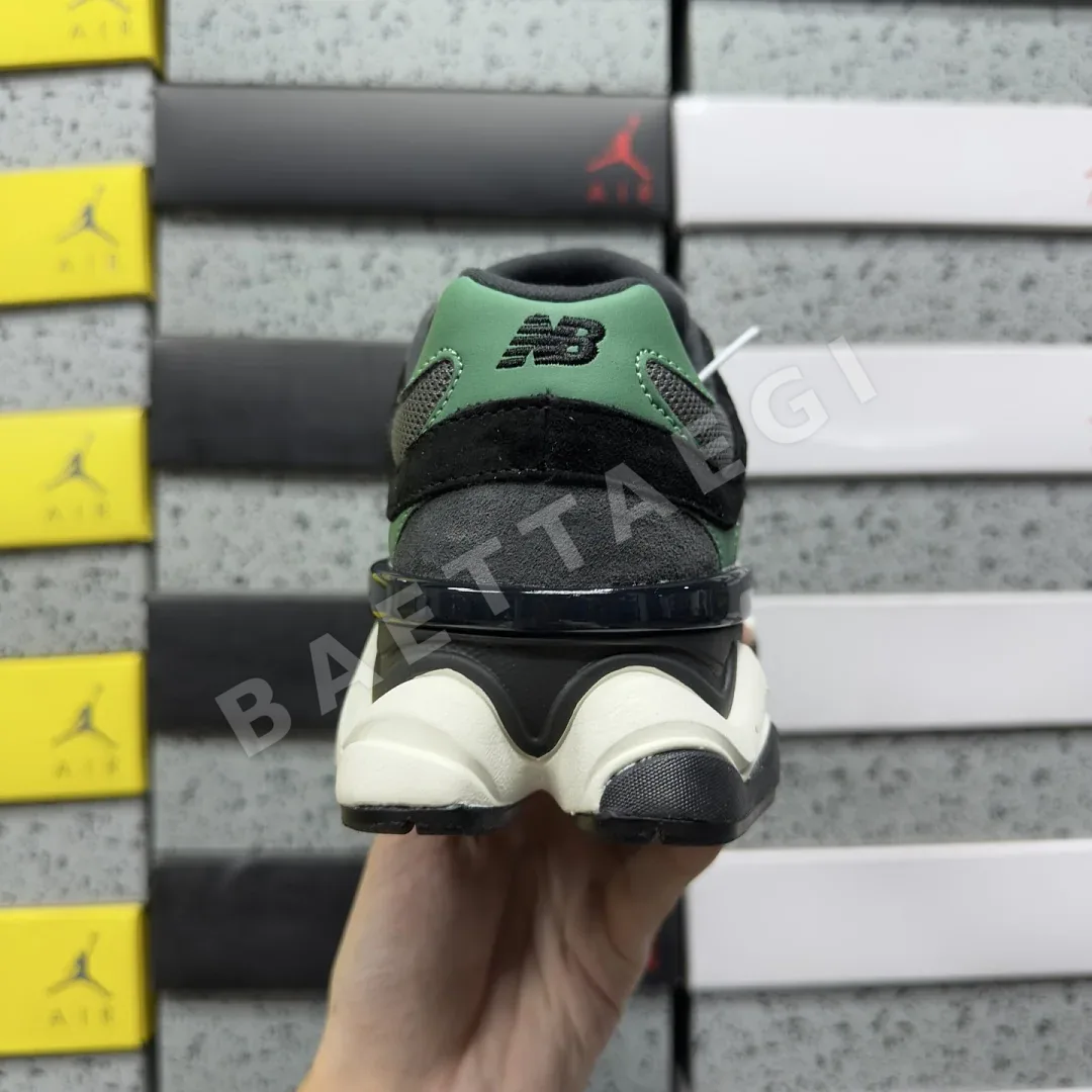 뉴발란스 [C] 9060 U906054Q 202263 New Balance 9060 상세 이미지 9