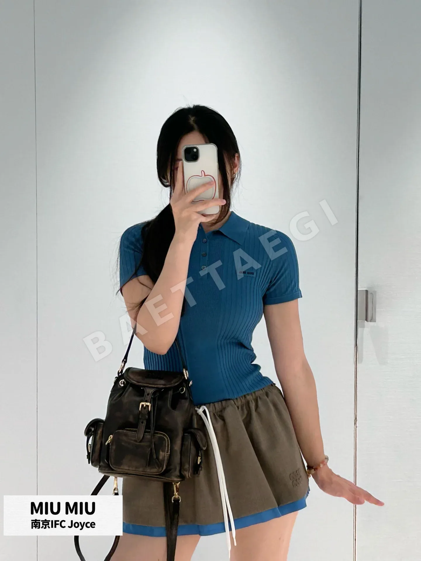 미우미우 클라인 블루 폴로 반팔 니트 스웨터 상세 이미지 6