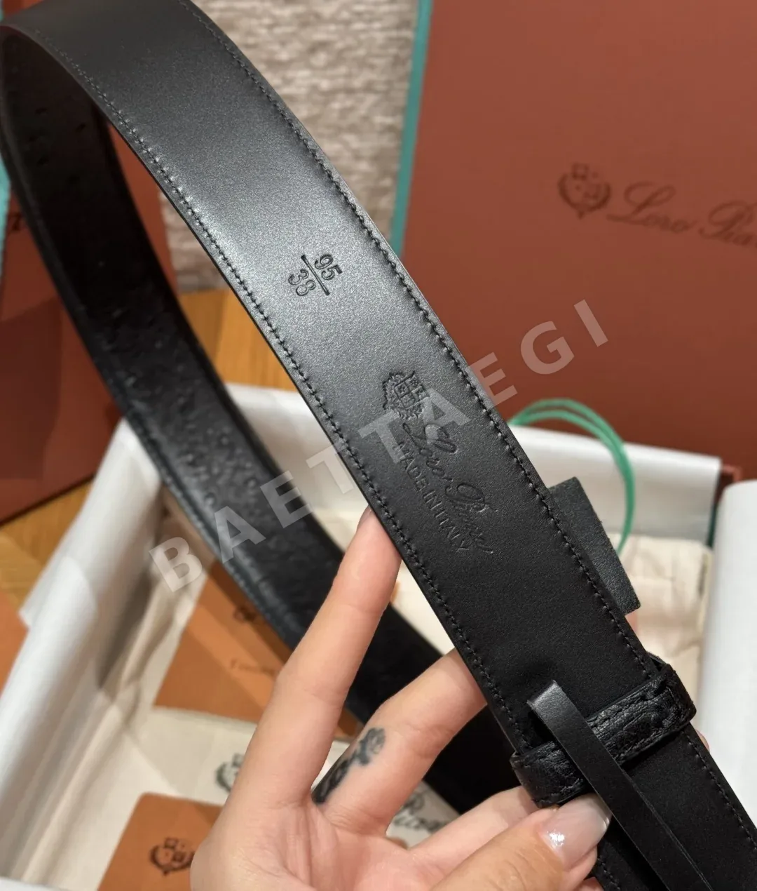로로피아나 팔라듐 도금 스퀘어 버클 벨트 상세 이미지 9