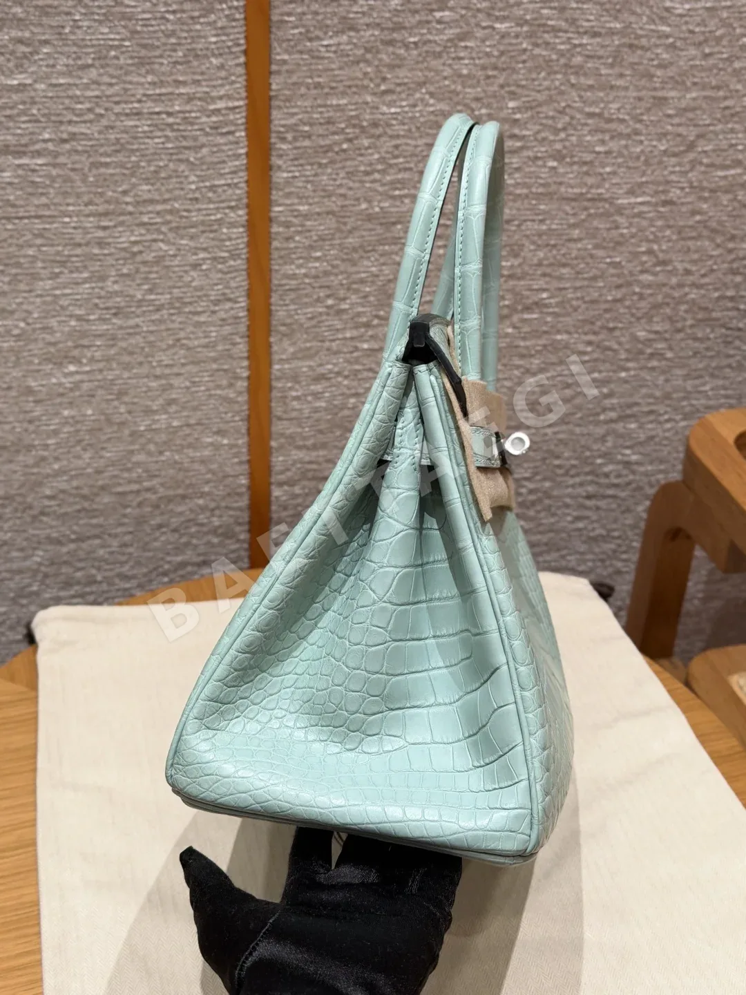 에르메스 버킨 매트 민트 악어가죽 가방 상세 이미지 3