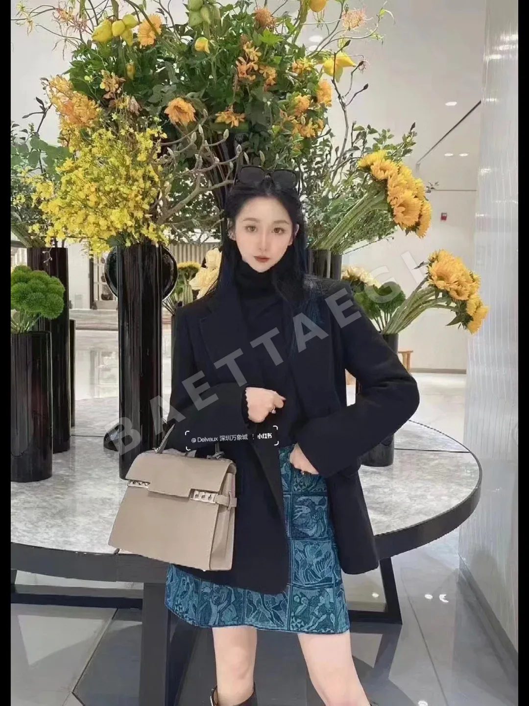 델보 템페테MM 소가죽 가방 상세 이미지 4