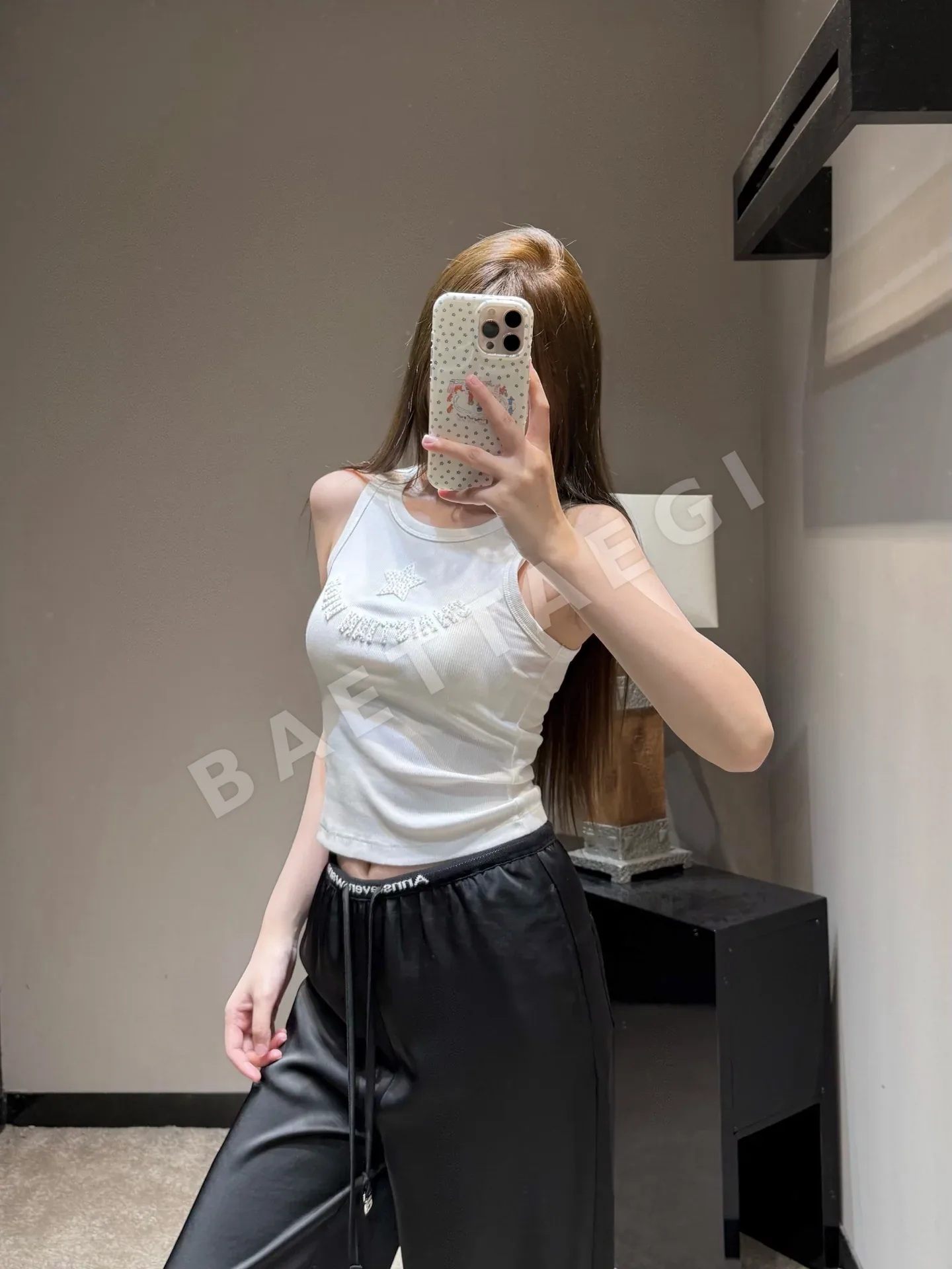 디올 별 장식 여성 반팔 니트 상세 이미지 3