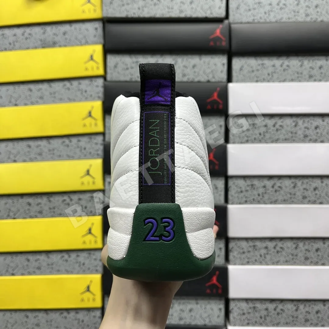 나이키 [GX] 조던 12 레트로 CT8013-103 201966 Nike Jordan 12 Retro Bucks 상세 이미지 7