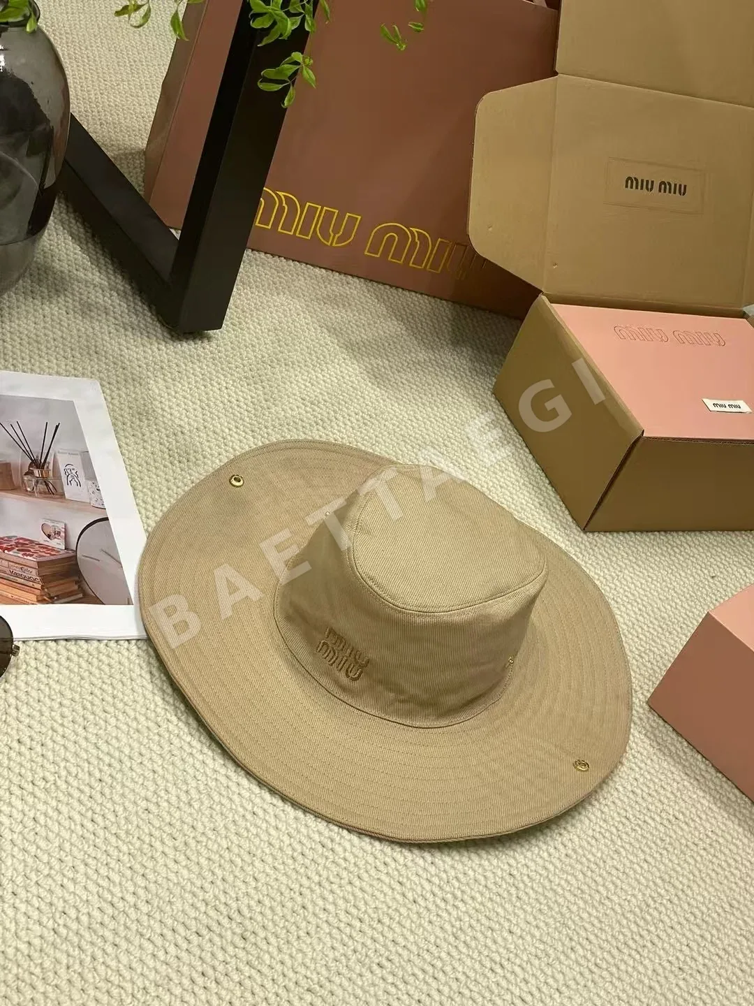 미우미우 버킷 햇 모자 상세 이미지 2