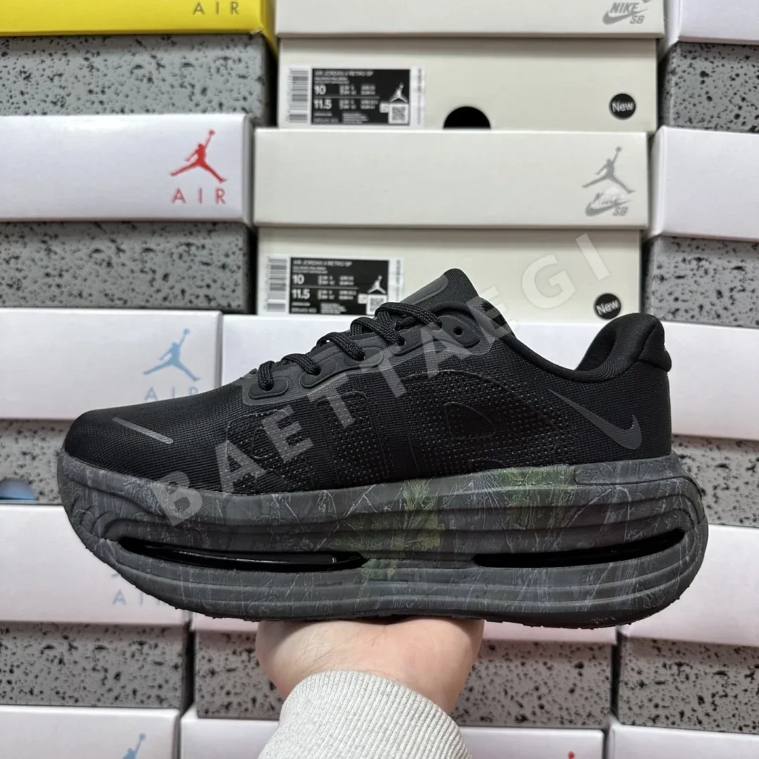 나이키 [5A] 보메로 프리미엄 IQ7325-001 201612 Nike Vomero Premium Realtree Camo Black 상세 이미지 4