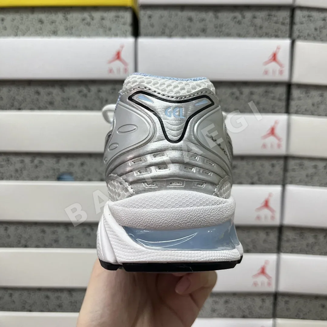 아식스 [TOP] 젤 카야노 14 1203A961-101 200307 Asics Gel-Kayano 14 JJJJound White Blue 상세 이미지 3