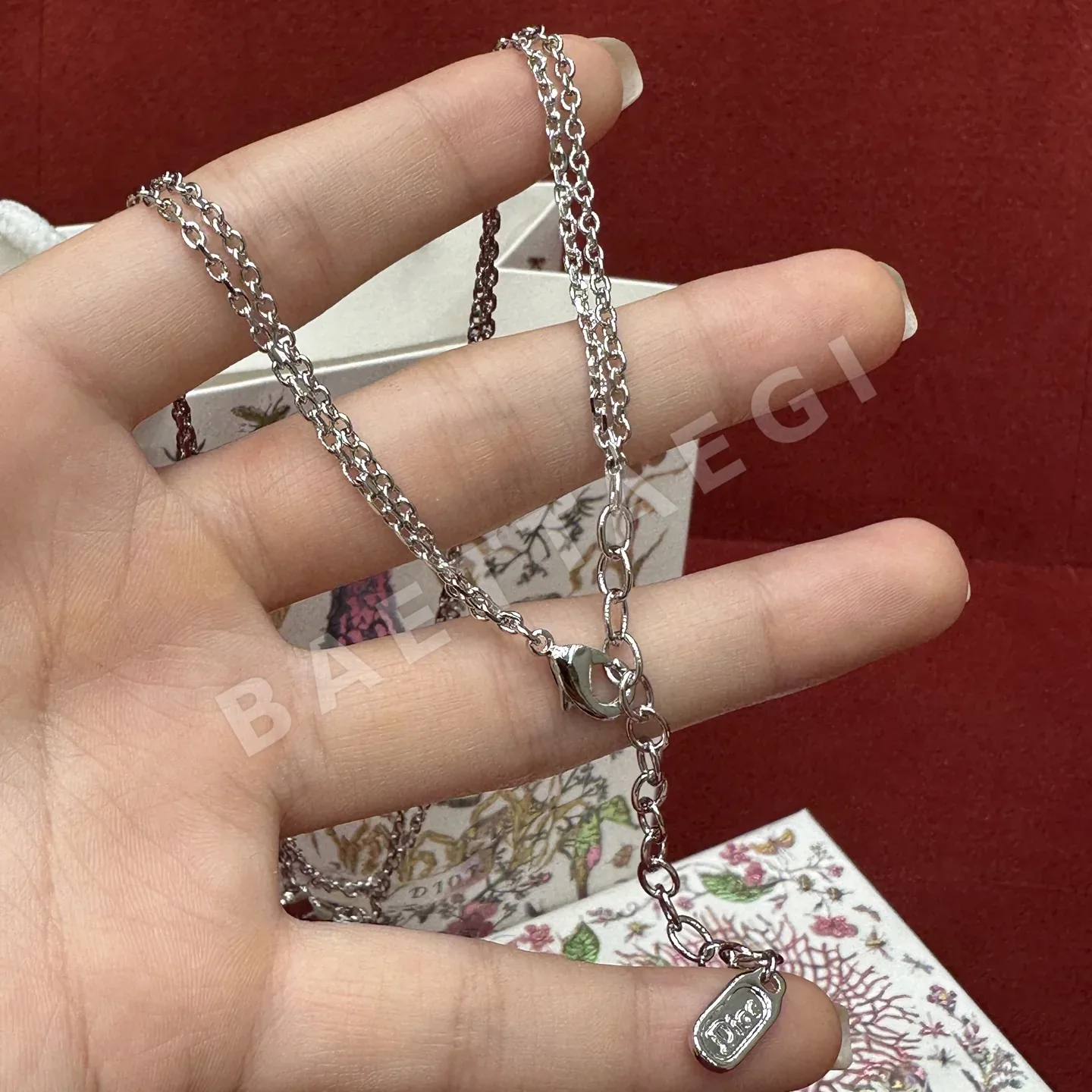 디올 더블 레이어 목걸이 상세 이미지 4
