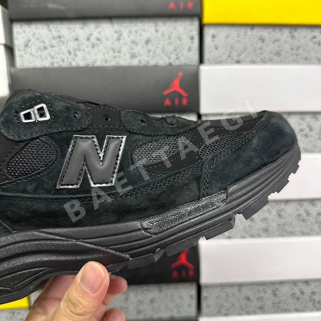 뉴발란스 [ZOK] 992 M992EA 202035 New Balance 992 Triple Black 상세 이미지 5