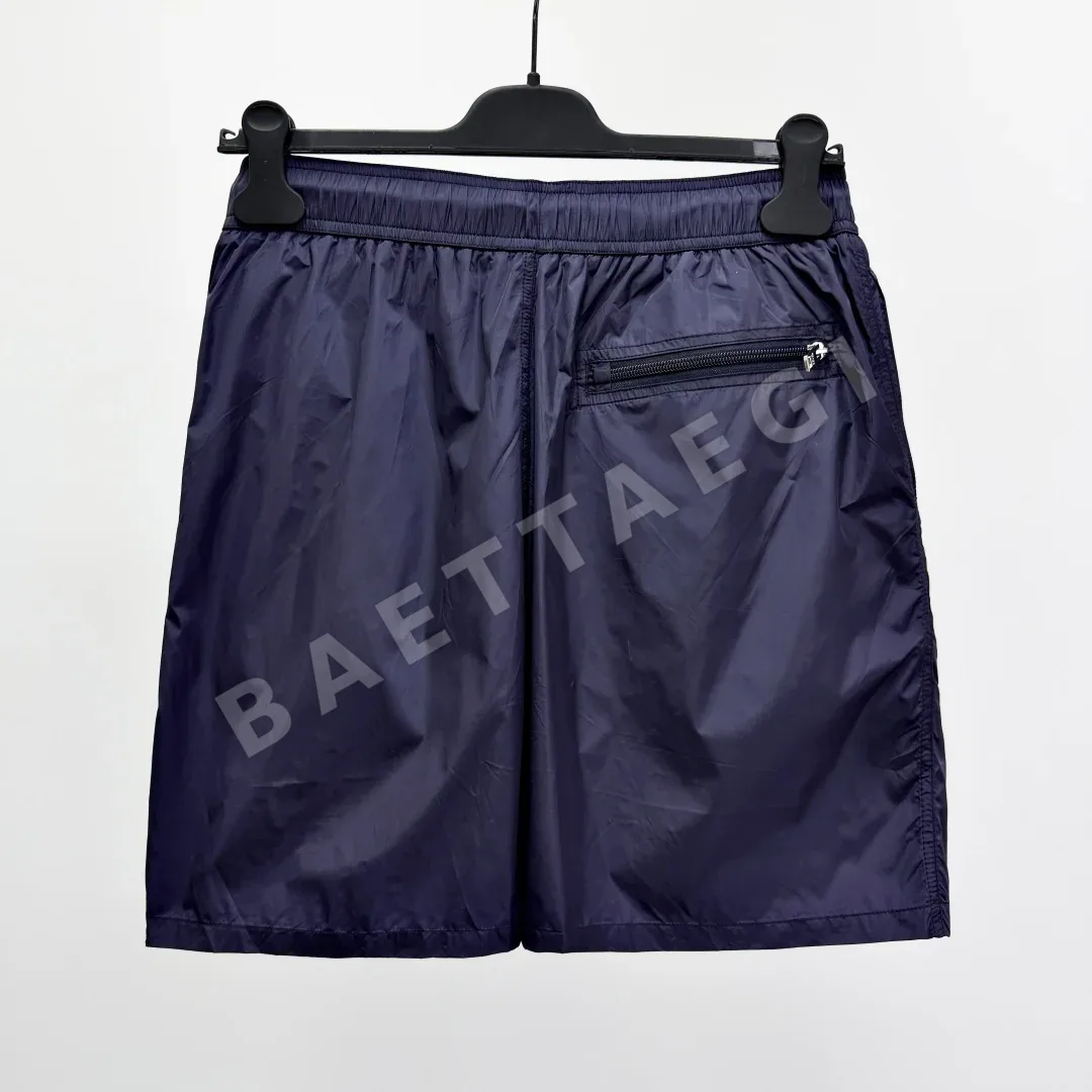 프라다 Re-Nylon 솔리드 컬러 엘라스틱 비치 반바지 41245 Prada Shorts 상세 이미지 2