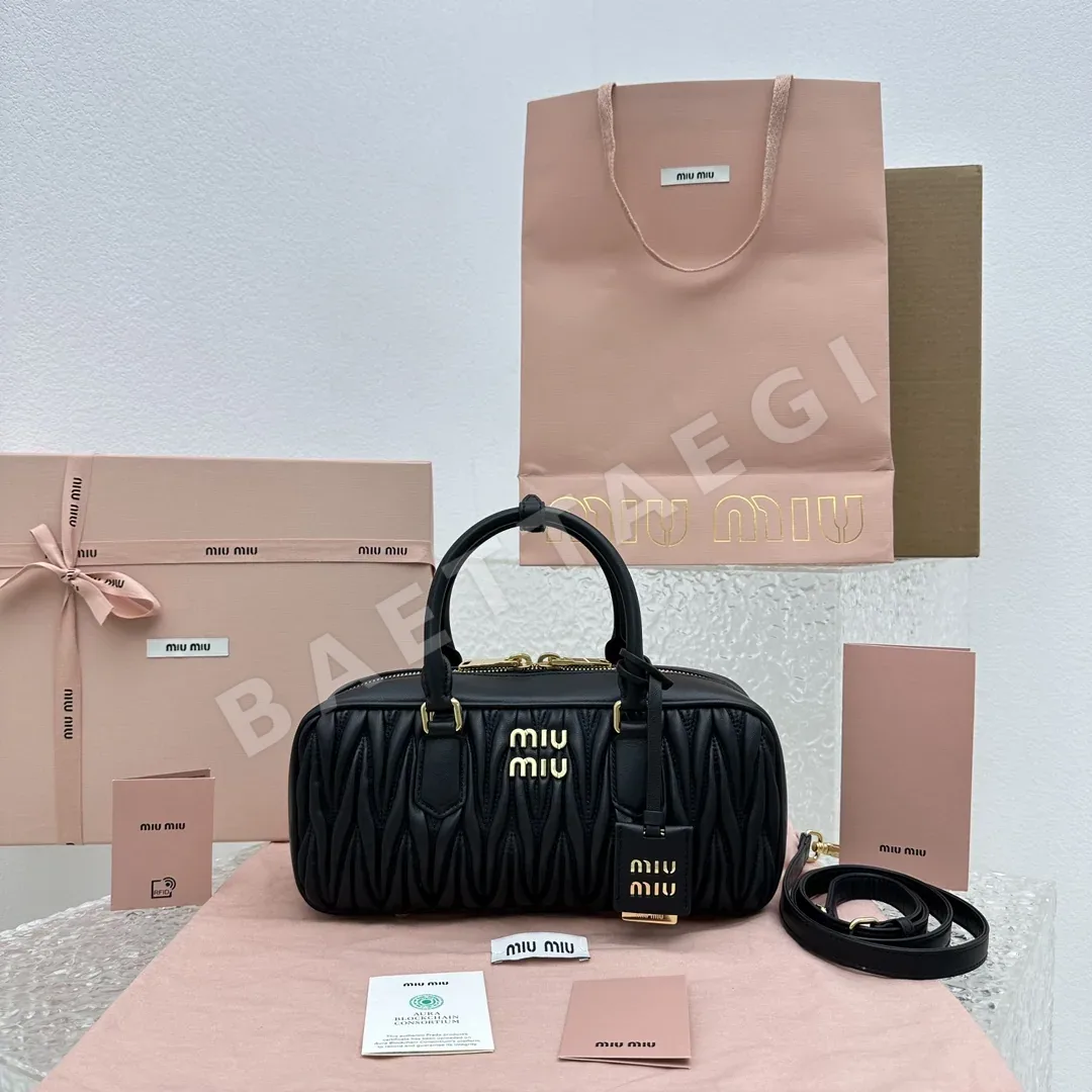 미우미우 가방 68326