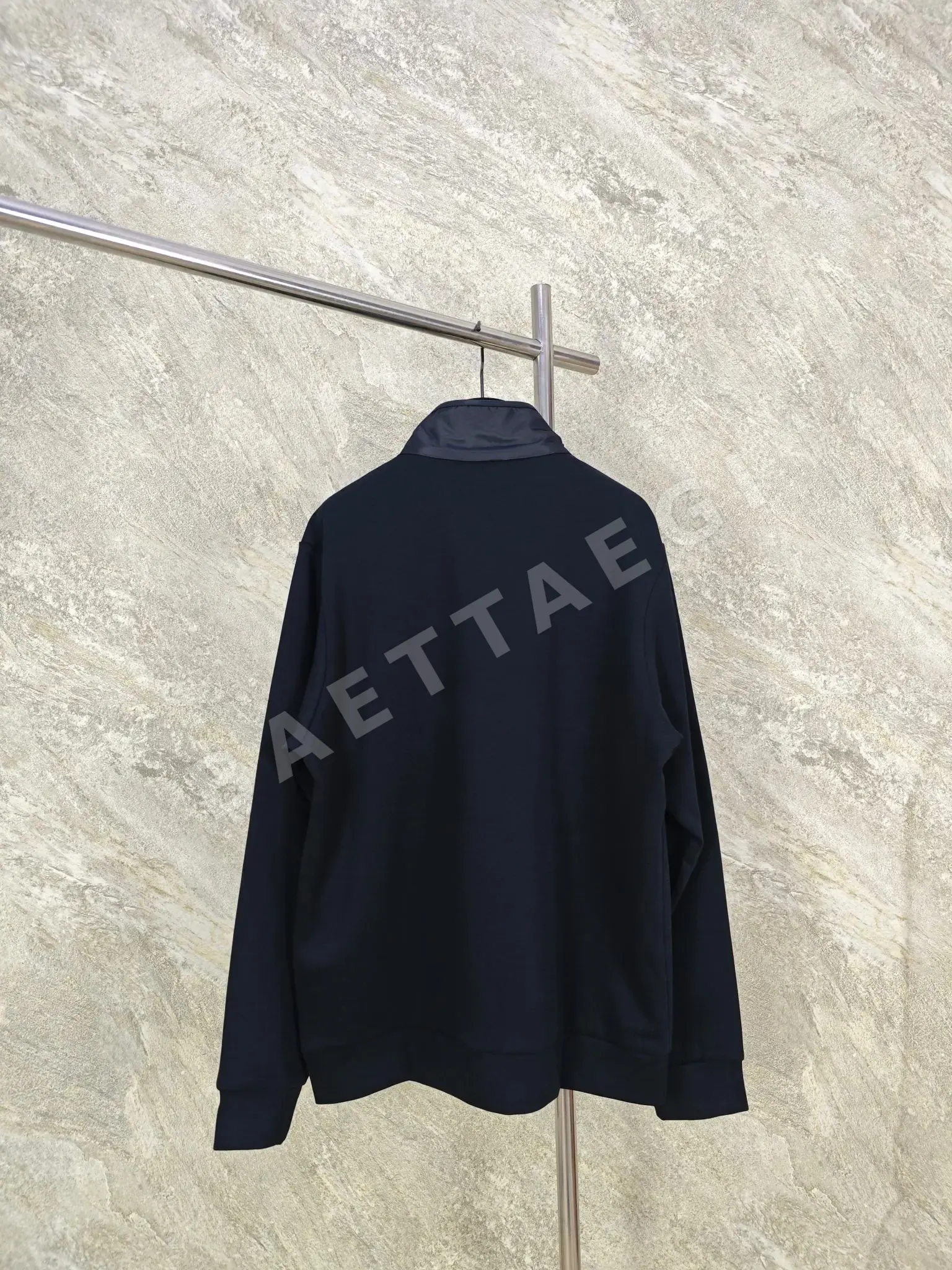 프라다 코튼 나일론 패치워크 남성 긴팔 스웨트셔츠 상세 이미지 2