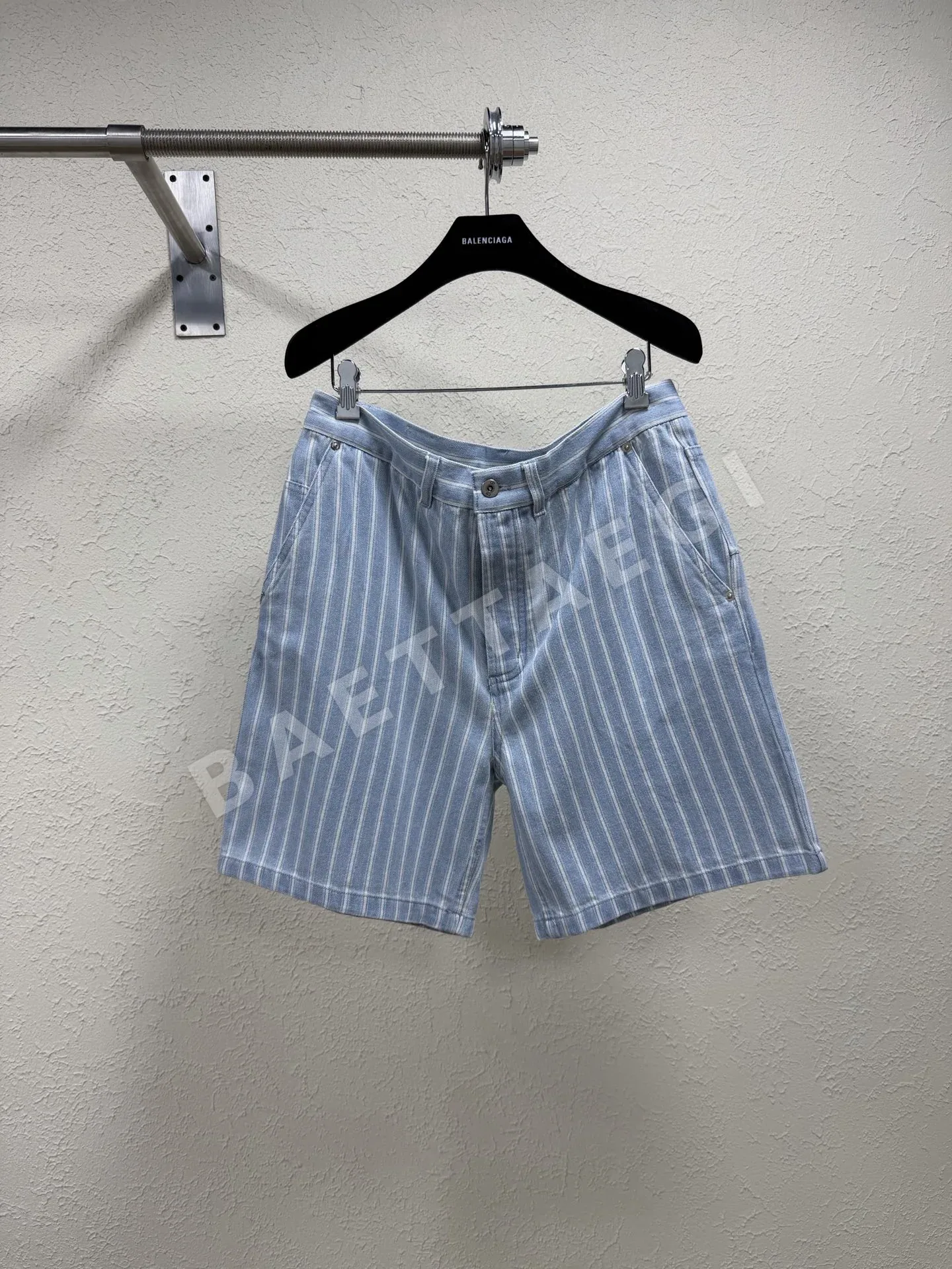 디올 스트라이프 코튼 남성 반바지