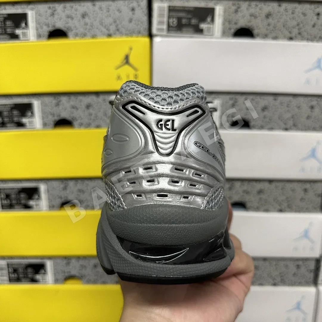 아식스 [TOP] 젤 카야노 14 1203A706-020 200304 Asics Gel-Kayano 14 Urban Research 상세 이미지 3