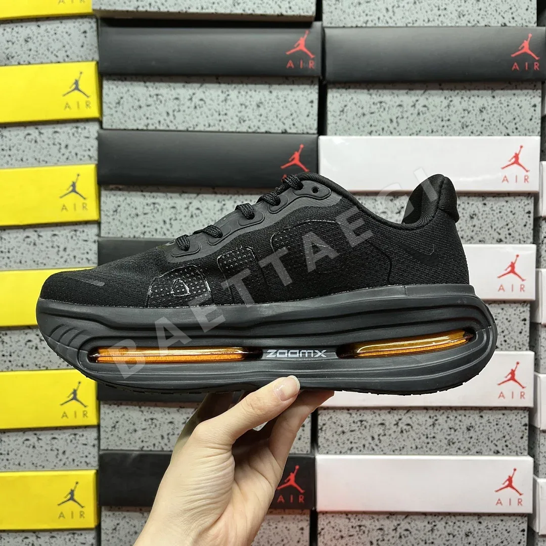 나이키 [CG] 보메로 프리미엄 HQ2050-305 201979 Nike Vomero Premium 상세 이미지 9