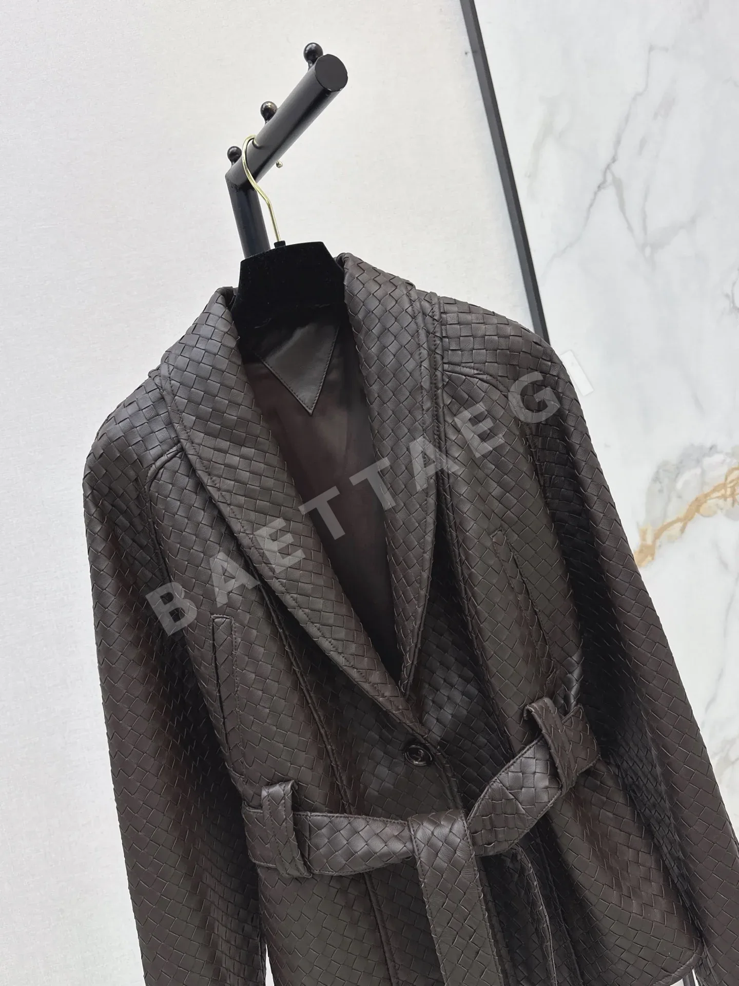 보테가베네타 꼬임 짜임 가죽 여성 자켓 상세 이미지 3