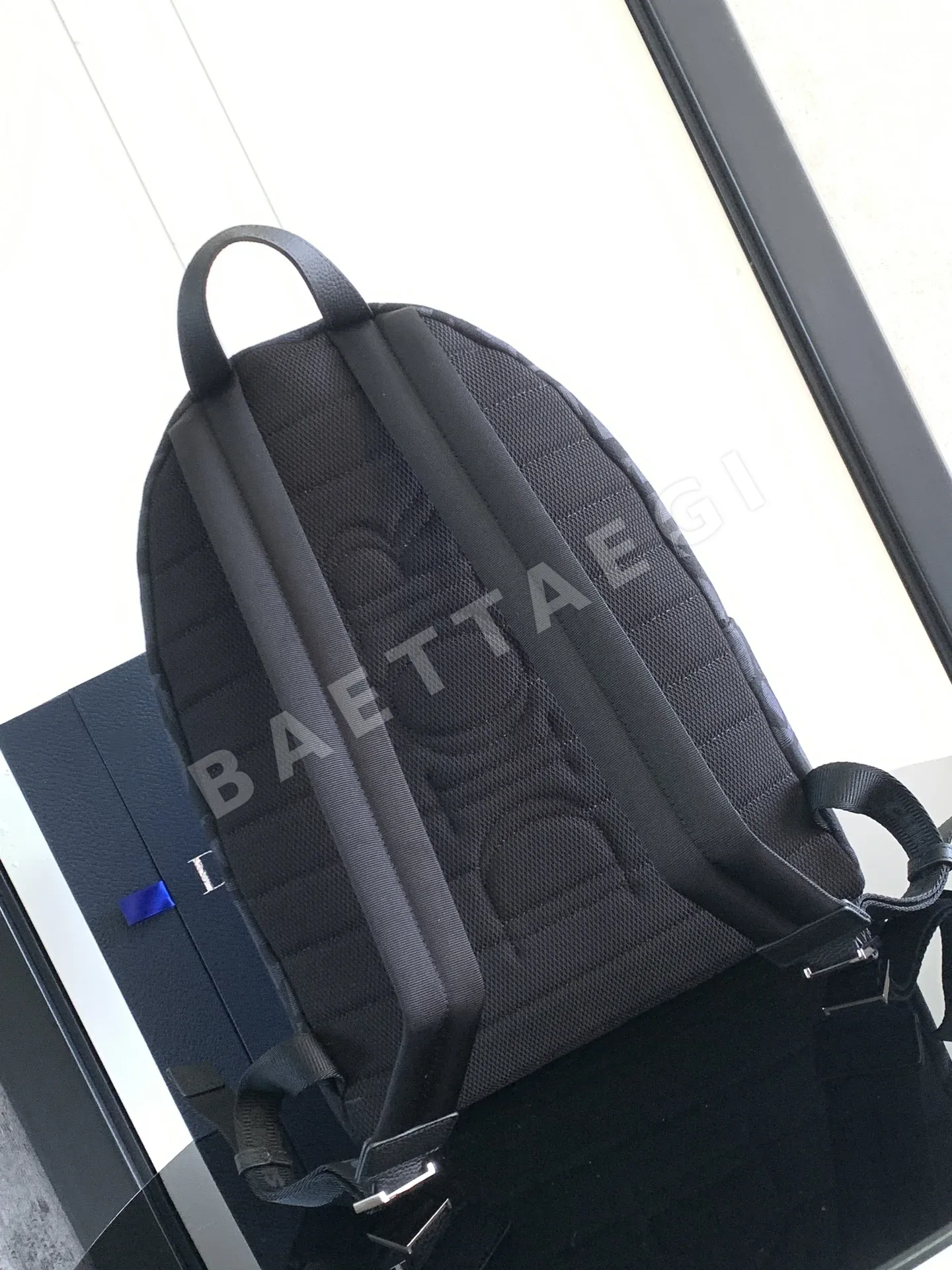디올 라이더 백팩 상세 이미지 3