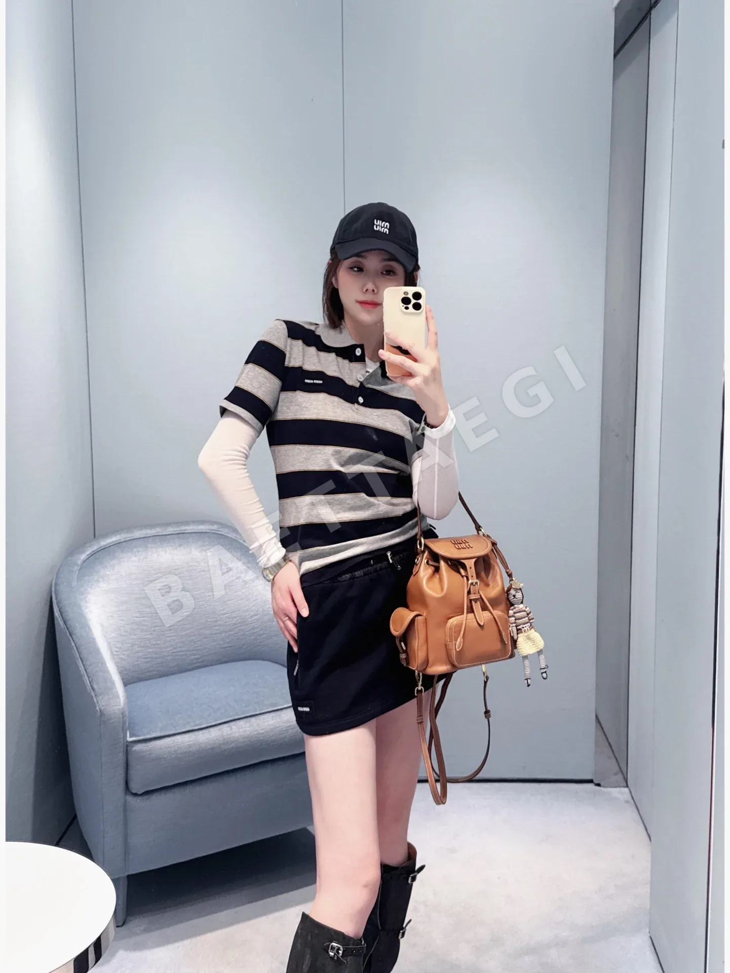 미우미우 여성 반팔 상세 이미지 3
