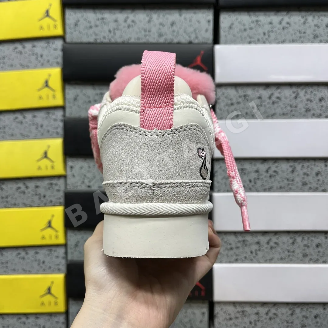 어그 [OT] 화이트 핑크 208967 UGG 상세 이미지 6