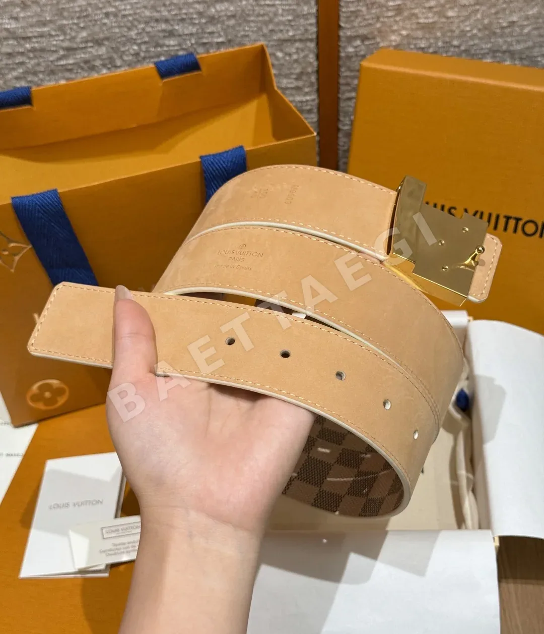 루이비통 이니셜 40mm 리버시블 벨트 상세 이미지 4