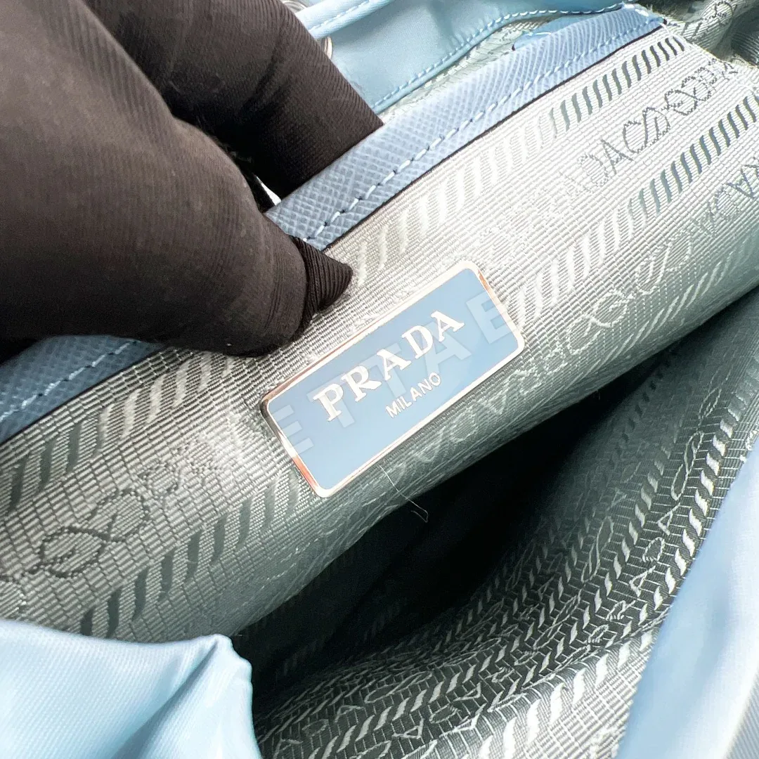 프라다 나일론 백팩 1BZ677 상세 이미지 9