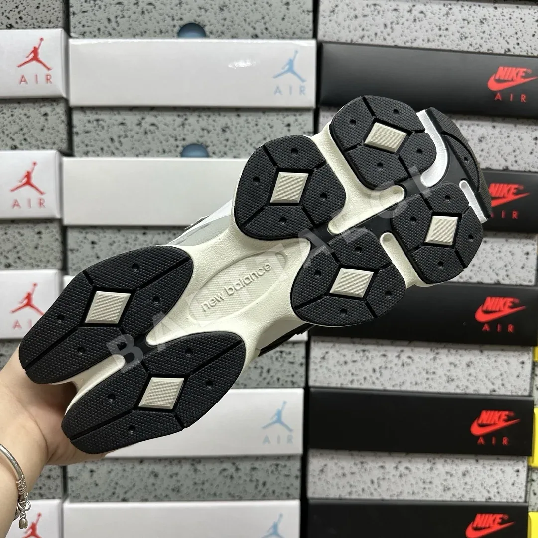 뉴발란스 [C] 9060 U9060510 202232 New Balance 9060 상세 이미지 2