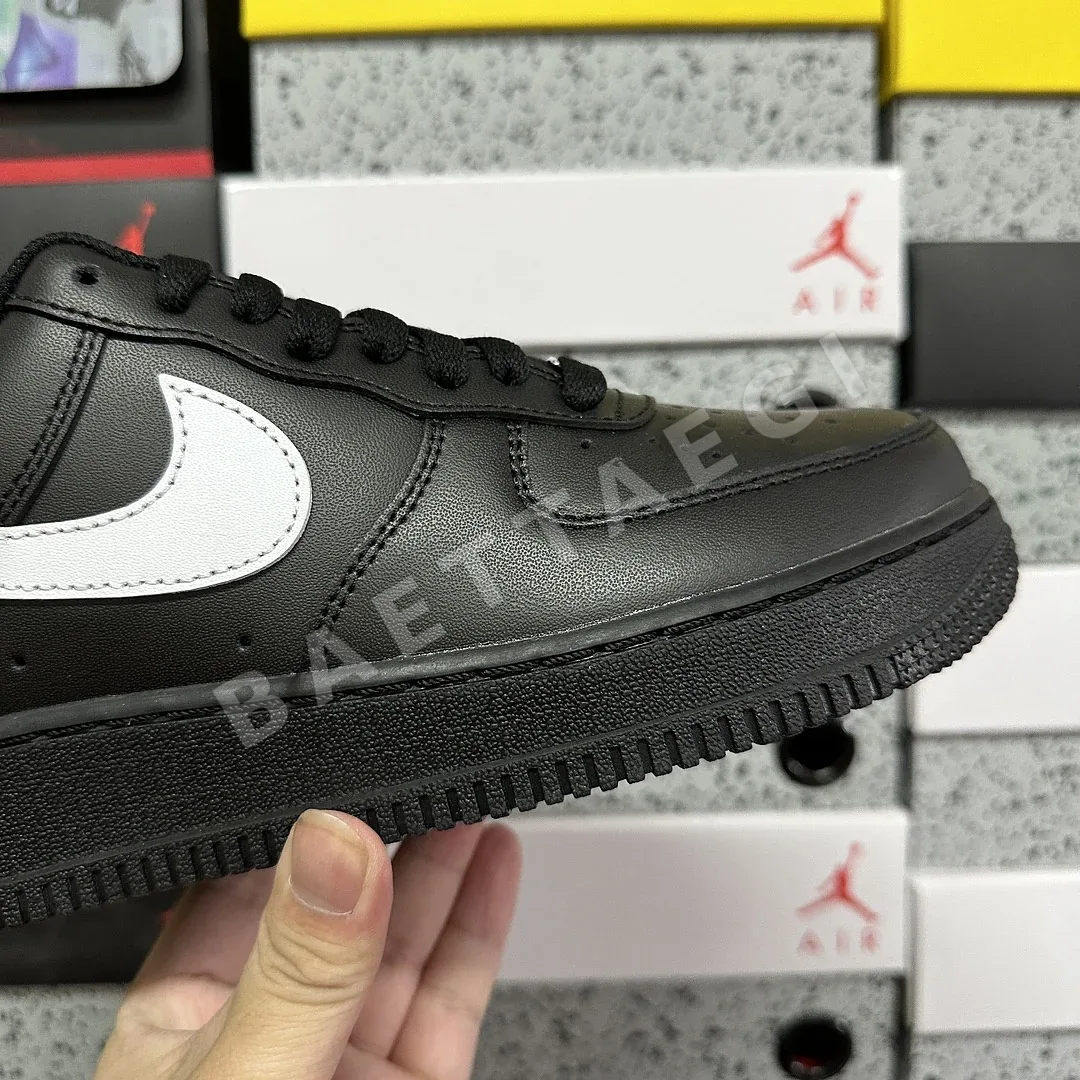 나이키 [G] 에어 포스 1 로우 FZ0627-010 201761 Nike Air Force 1 Low '07 Black White 상세 이미지 7