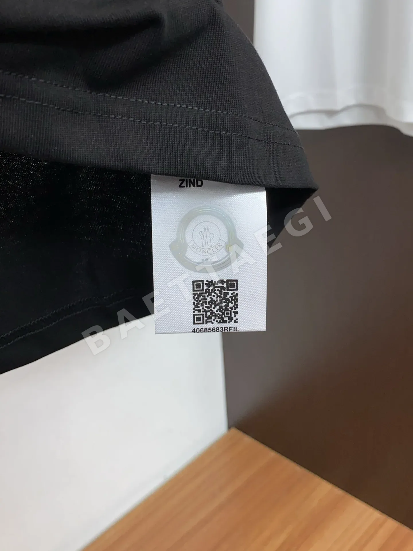 몽클레르 자수 크루넥 코튼 남성 반팔 티셔츠 상세 이미지 6