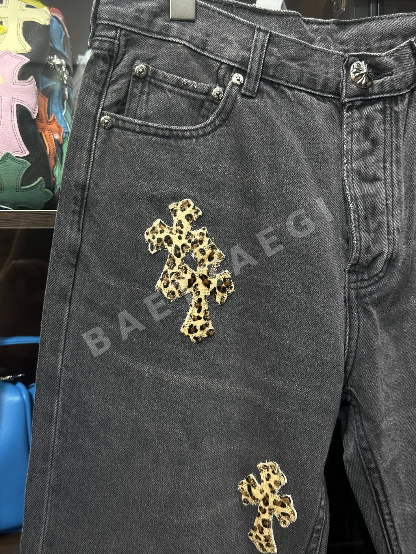 크롬하츠 악어무늬 데님 패치워크 호피가죽 남성 바지 상세 이미지 8