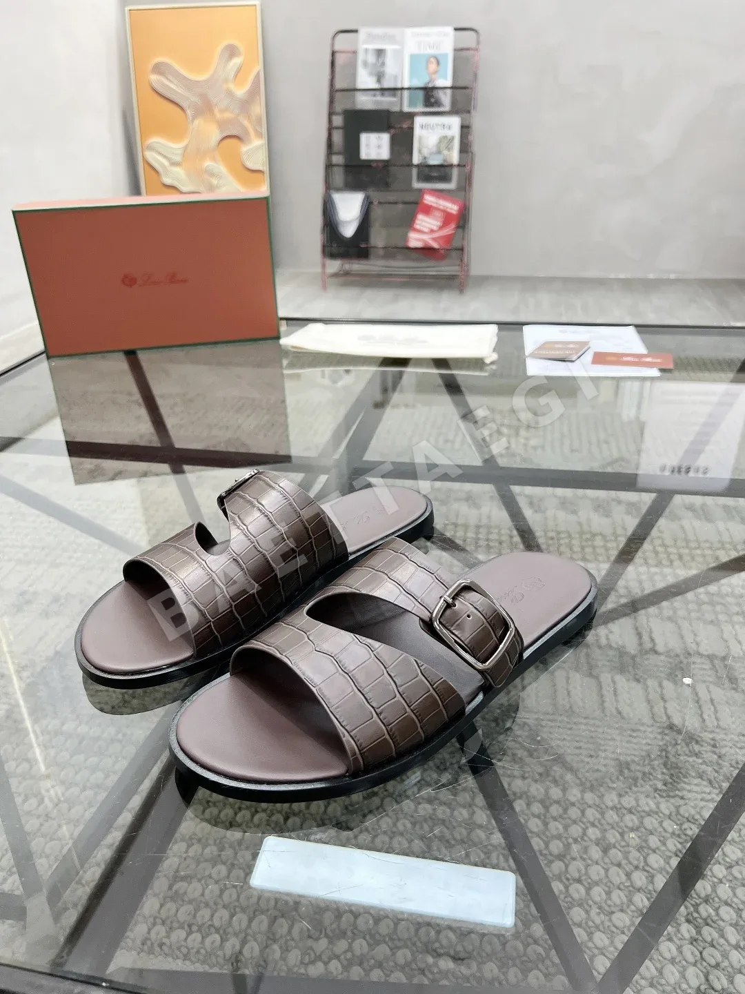 로로피아나 이탈리아 수입 소가죽 슬리퍼 113485