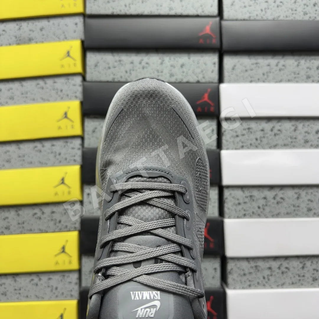 나이키 [5A] 보메로 프리미엄 IR1988-084 201741 Nike Vomero Premium Isamaya Run Forever 상세 이미지 5