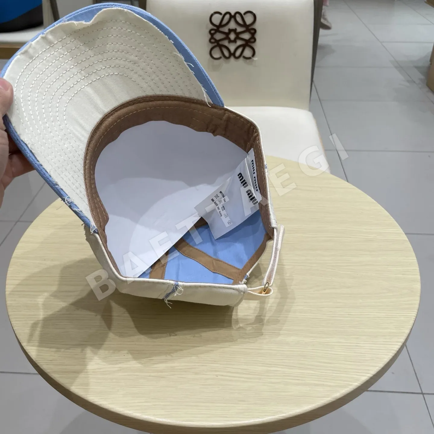 미우미우 자수 베이스볼캡 상세 이미지 10