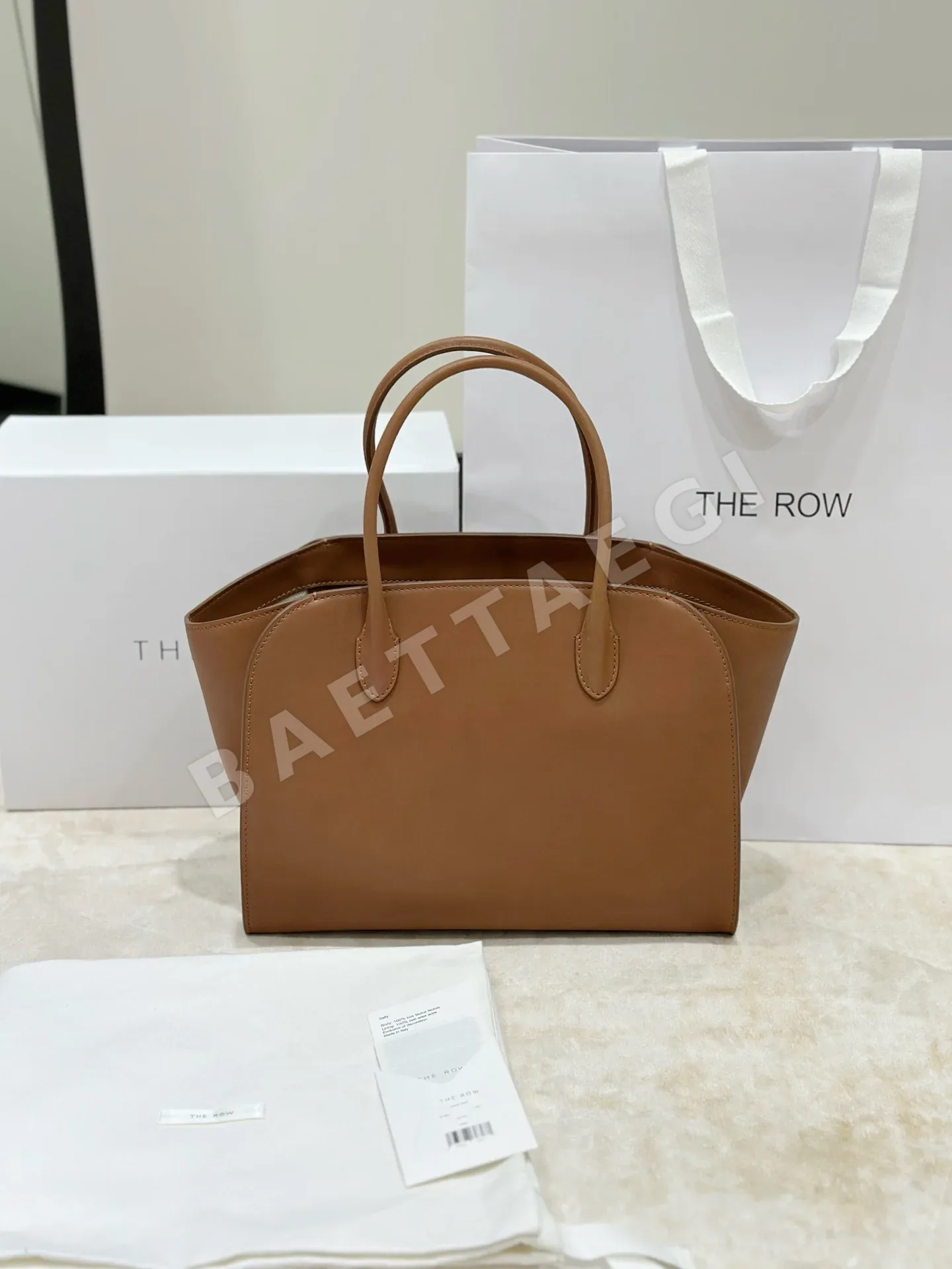 더로우 가방 상세 이미지 2