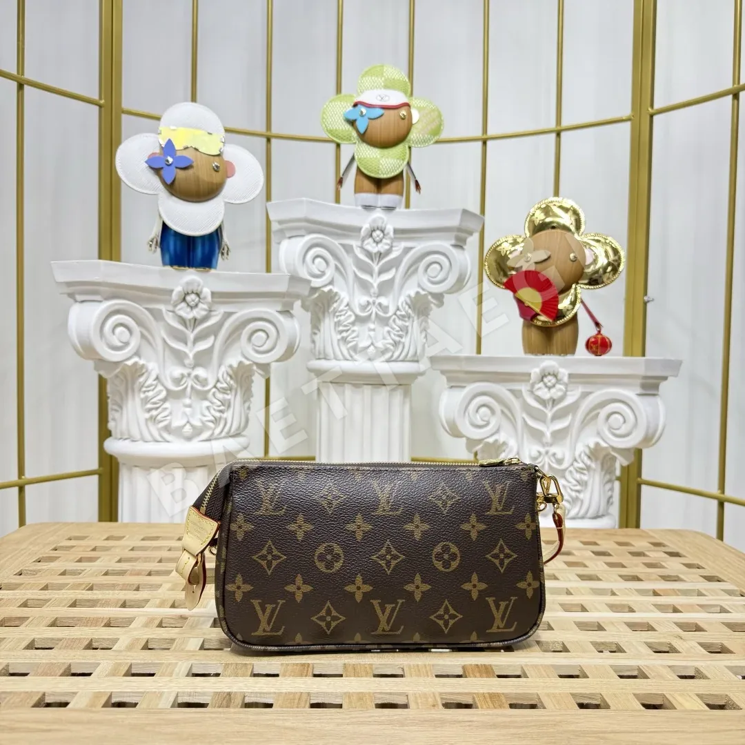 루이비통 모노그램 캔버스 Pochette Accessoires 가방 M82766 상세 이미지 3