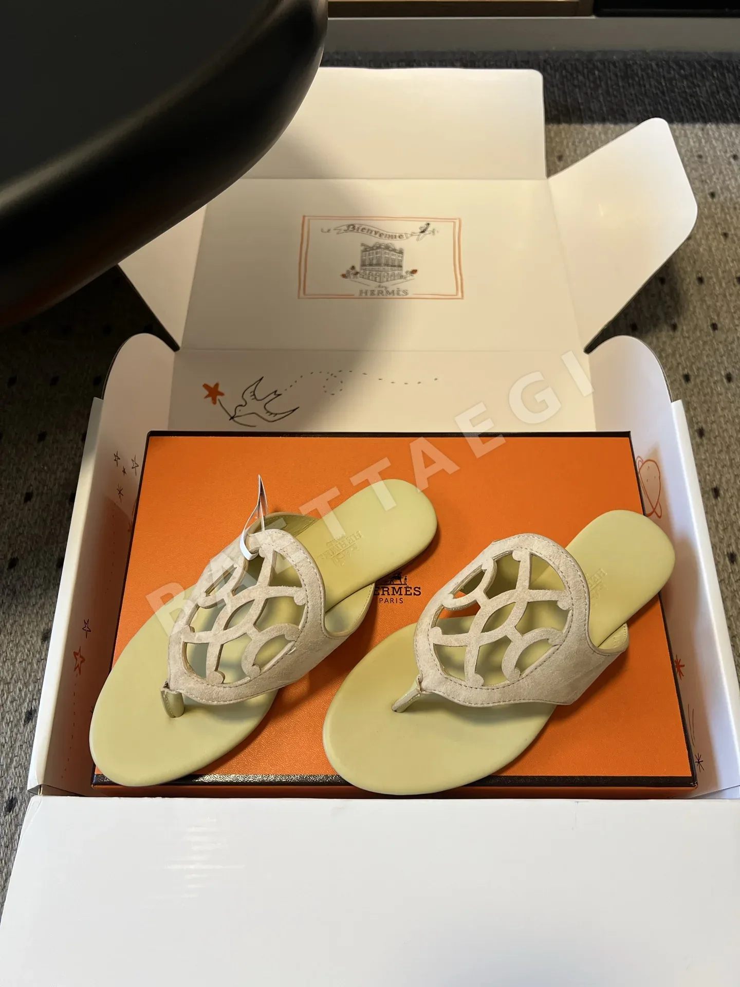 에르메스 마쥬 샌들(Hermès Mage Sandal) 상세 이미지 2