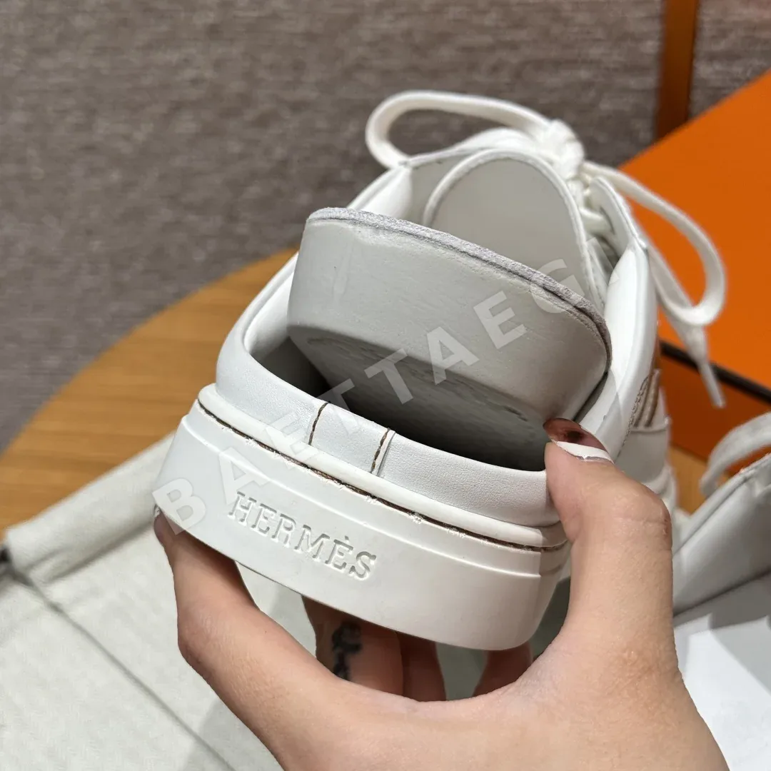 에르메스 샌들 남성 화이트 카프스킨 상세 이미지 6