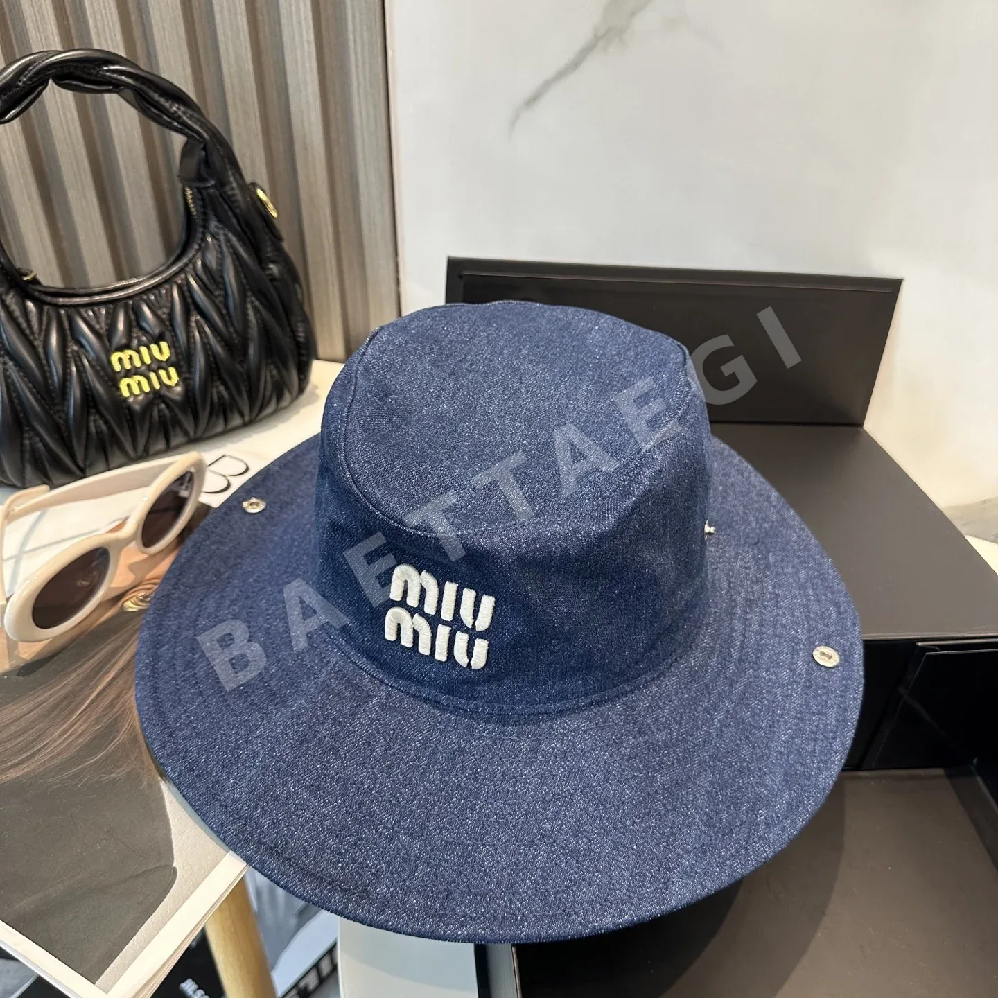 미우미우 버킷 햇 모자 상세 이미지 6