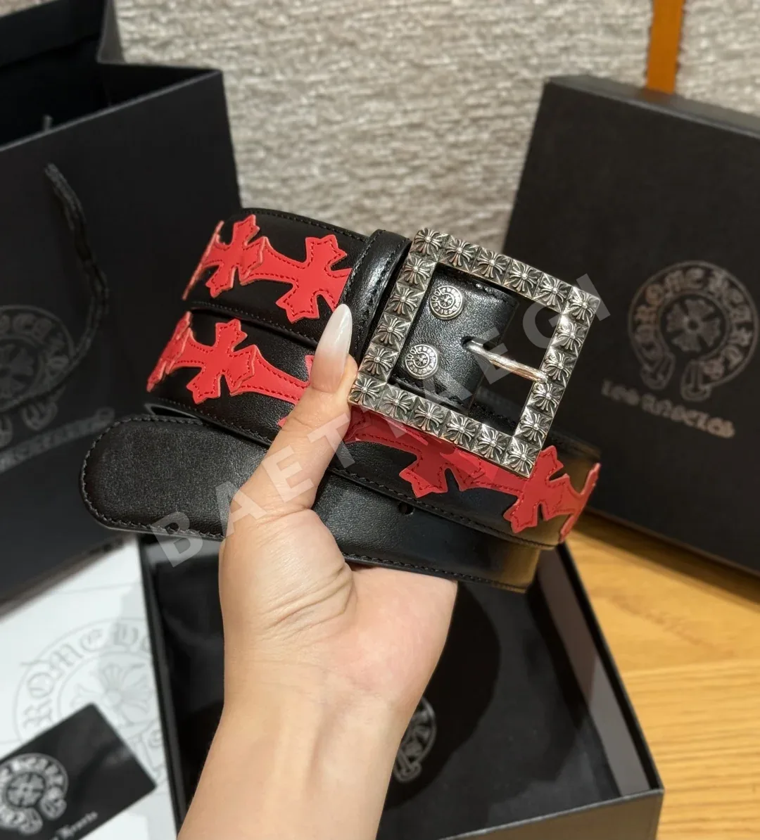 크롬하츠 플로럴 스퀘어 조각 버클 벨트 38mm 상세 이미지 2